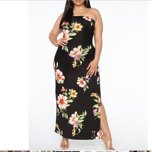 Fashion Nova Plus Floral Strapless Maxi Dress